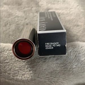 Mary Kay True Dimensions Lipstick